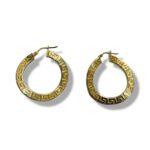 Orecchini a Cerchio Asimmetrico con Greca in oro 18kt